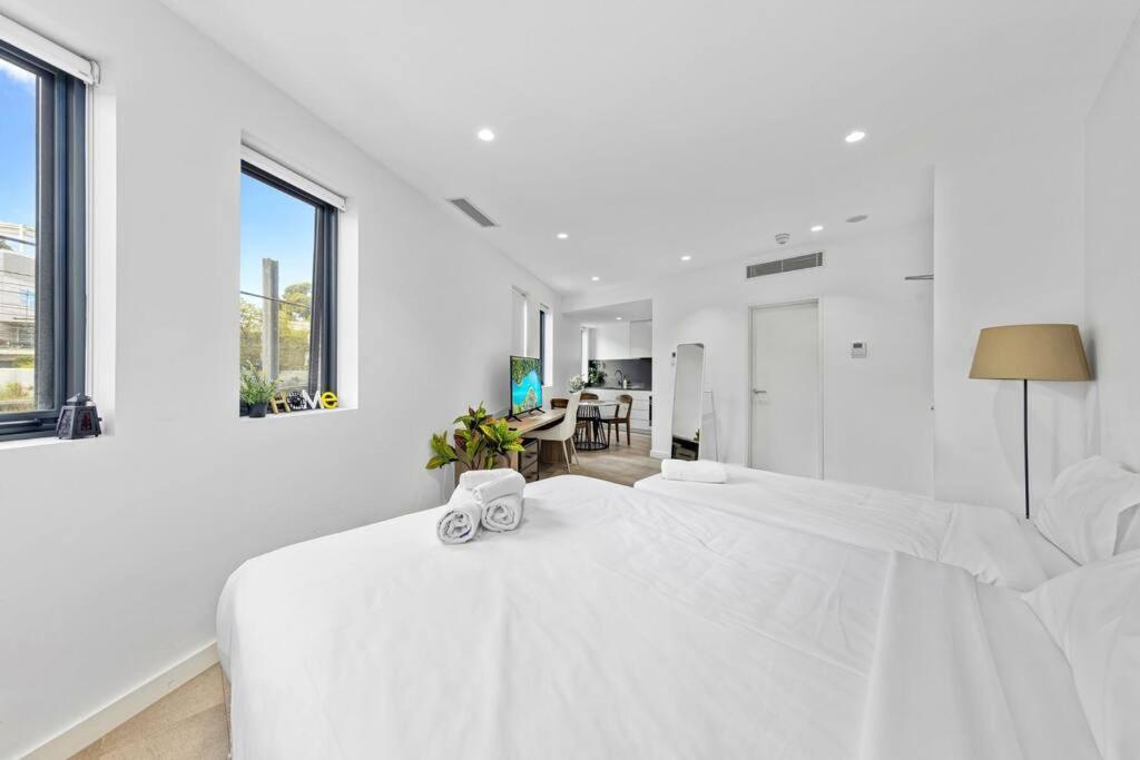 Studio For Long Term Tenants In Strathfield Cbd Sydney Luaran gambar