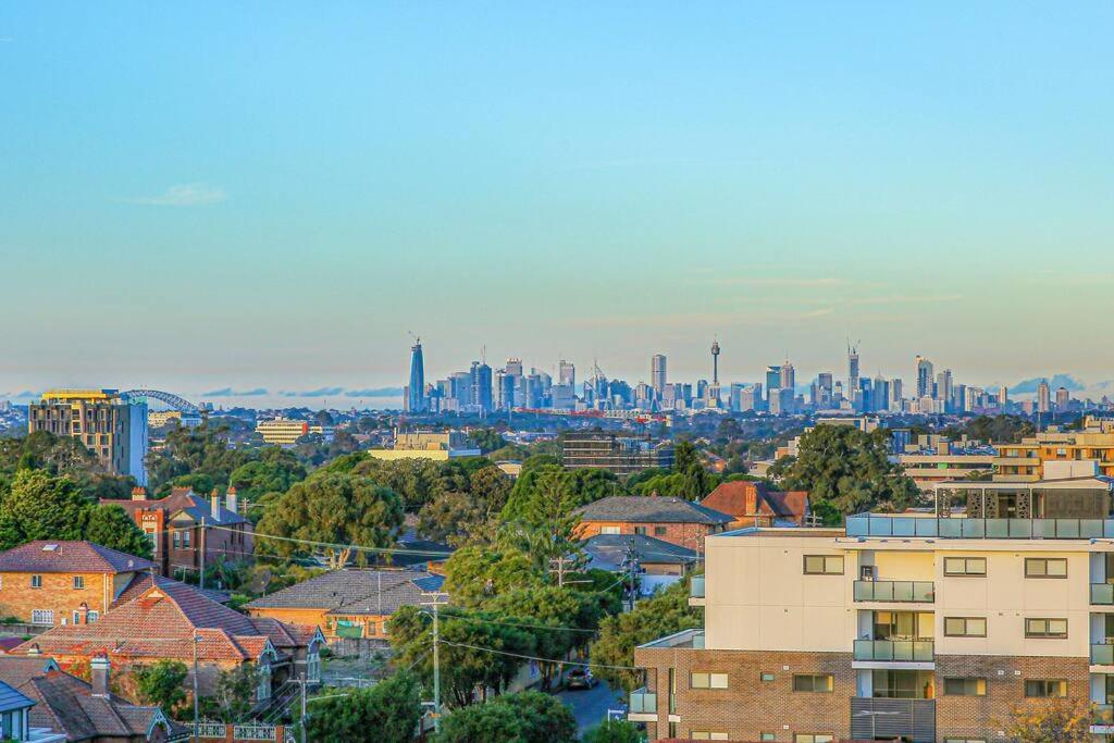 Studio For Long Term Tenants In Strathfield Cbd Sydney Luaran gambar